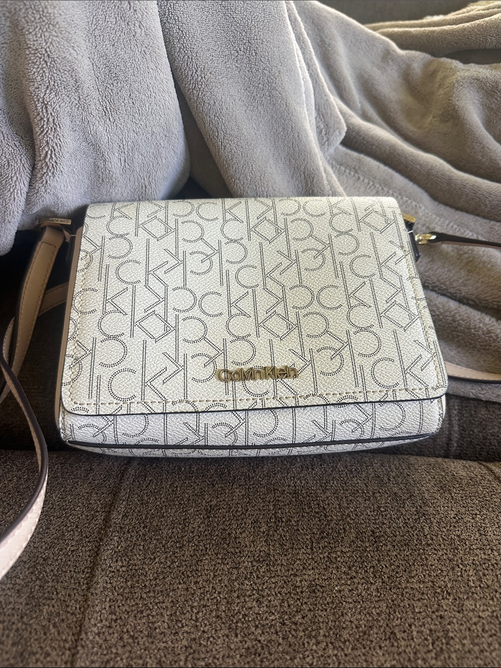 Calvin Klein White Logo Print Crossbody Bag with Gold Hardware